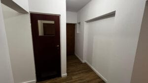 Usuwanie boazerii oraz wyrównanie ścian i sufitu Częstochowa