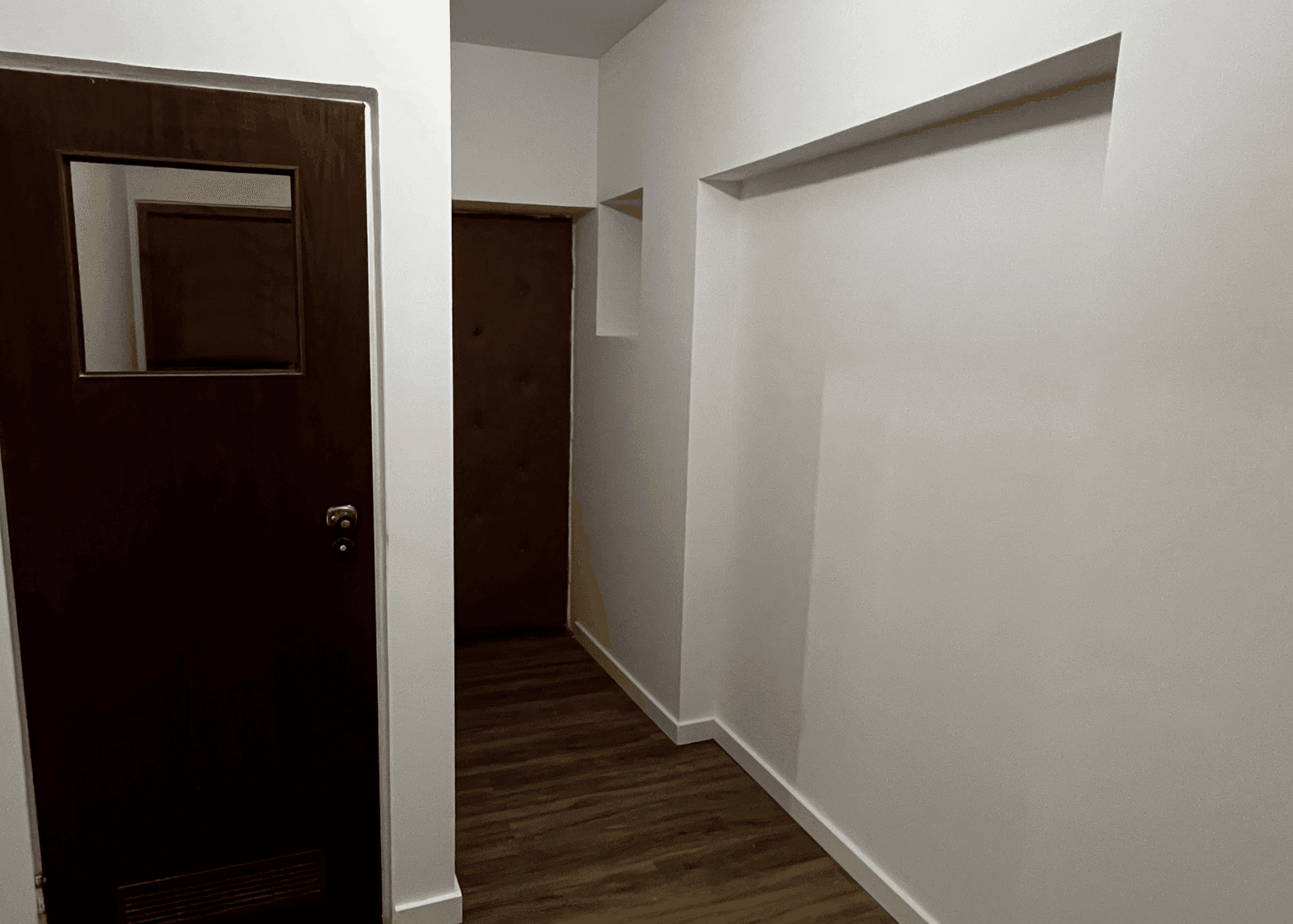 Usuwanie boazerii oraz wyrównanie ścian i sufitu Częstochowa